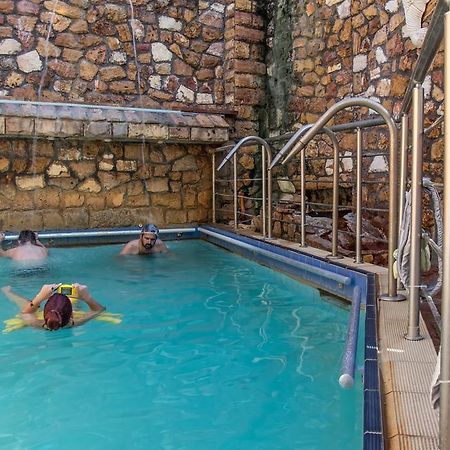 9 Queens Spa Hotel Loutra Edipsou  Exterior foto