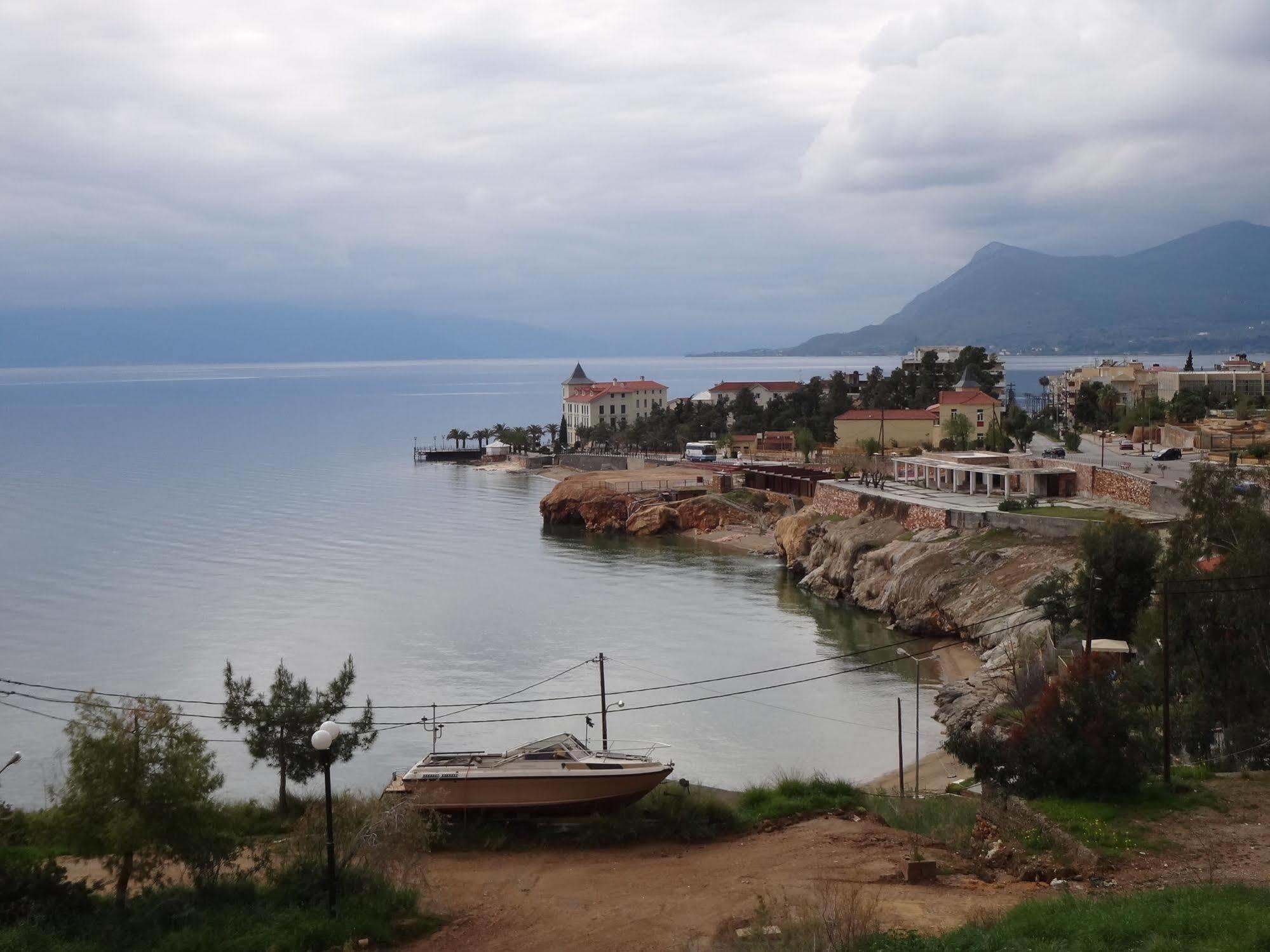 9 Queens Spa Hotel Loutra Edipsou  Exterior foto